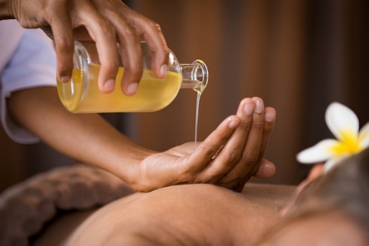 Oil Massage in Dubai 